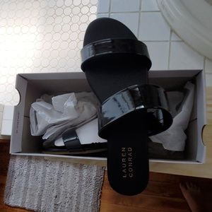 LAUREN CONRAD strappy flats